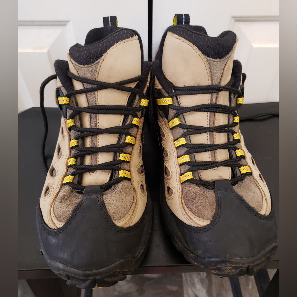 Merrell Mens Reflex Birch Yellow Trail Shoes 8.5